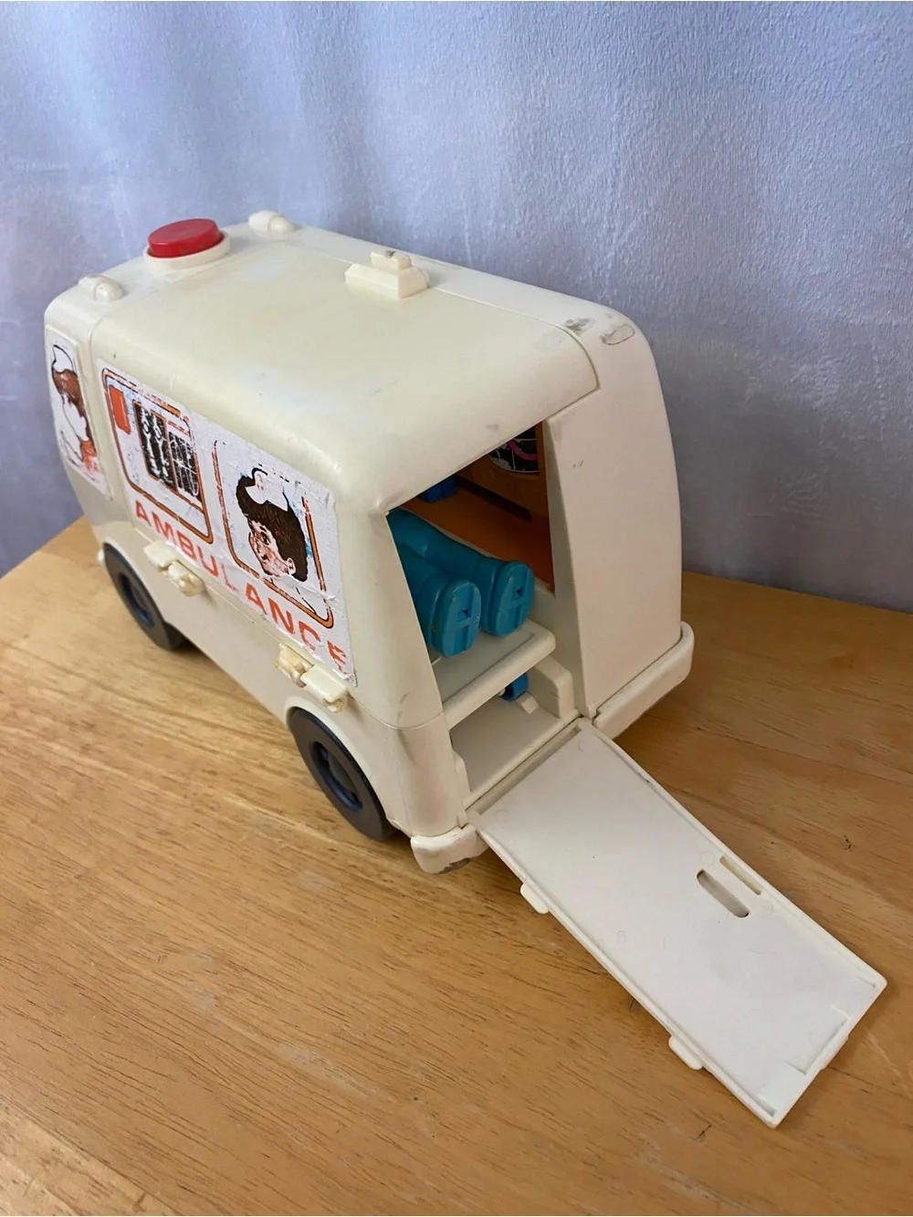 Vintage 1978 Tomy Sears Play Paramedic Van Ambulance